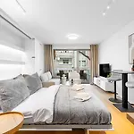 Terrazzo Lux With Balcony 公寓